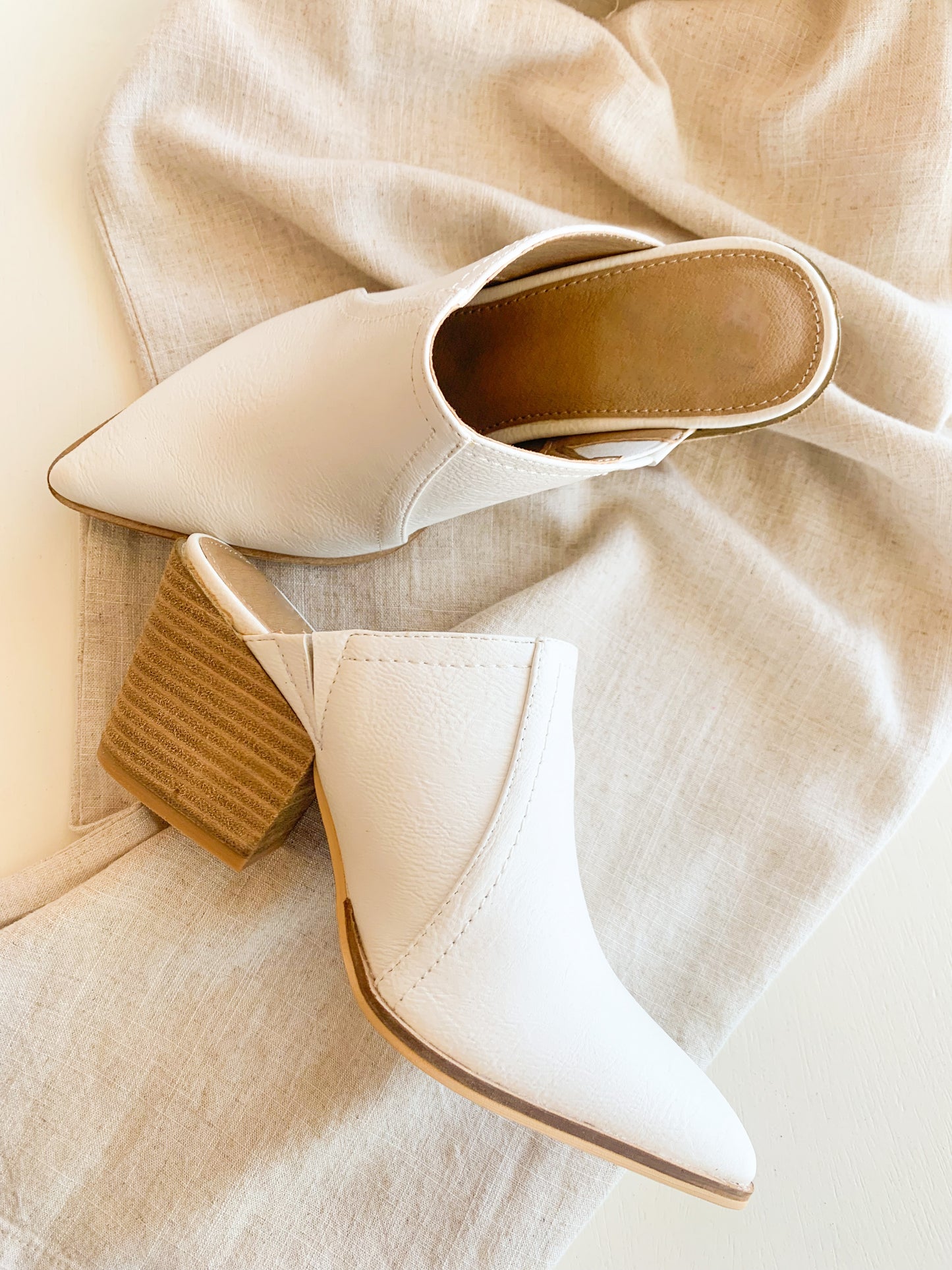 Pointy Toe Chunky Heel